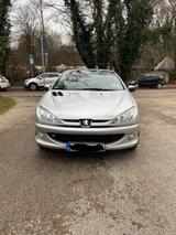 Peugeot 206 Cabrio CC 8*fachbereift - Peugeot 206 in München