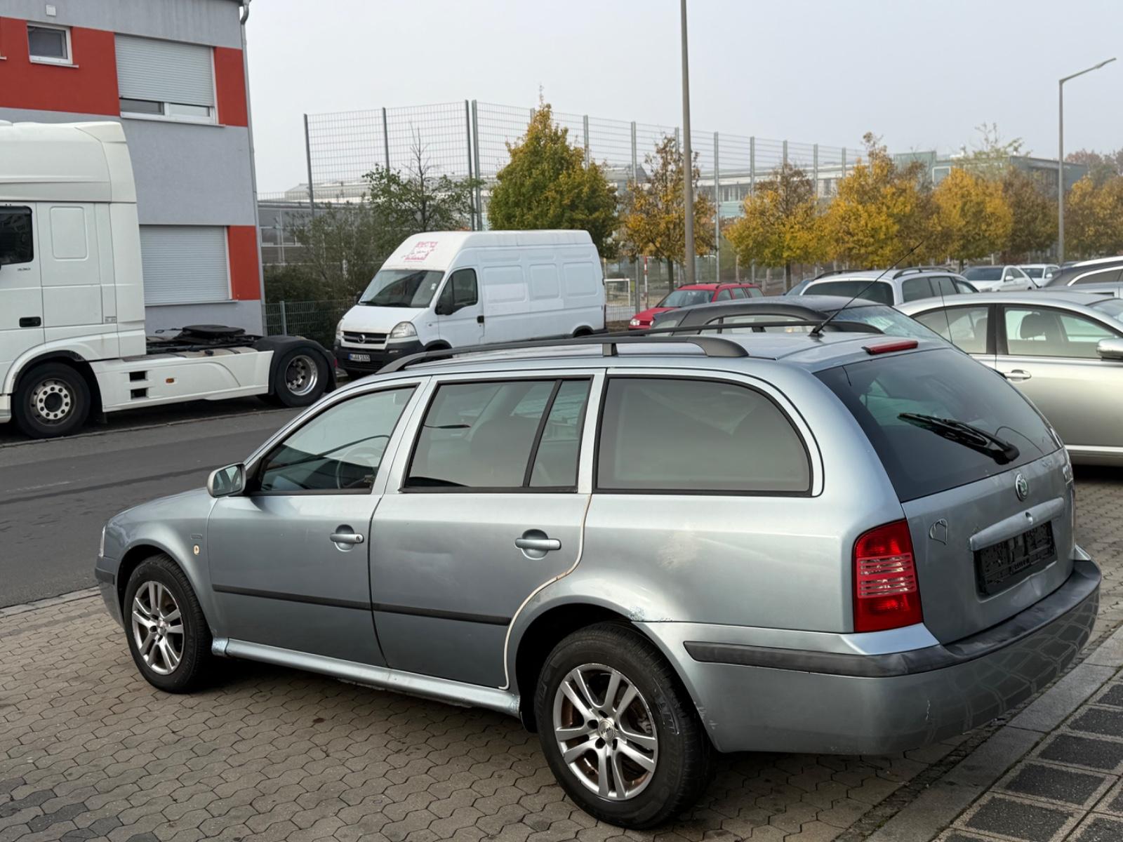 Skoda Octavia 2004 — photo 5