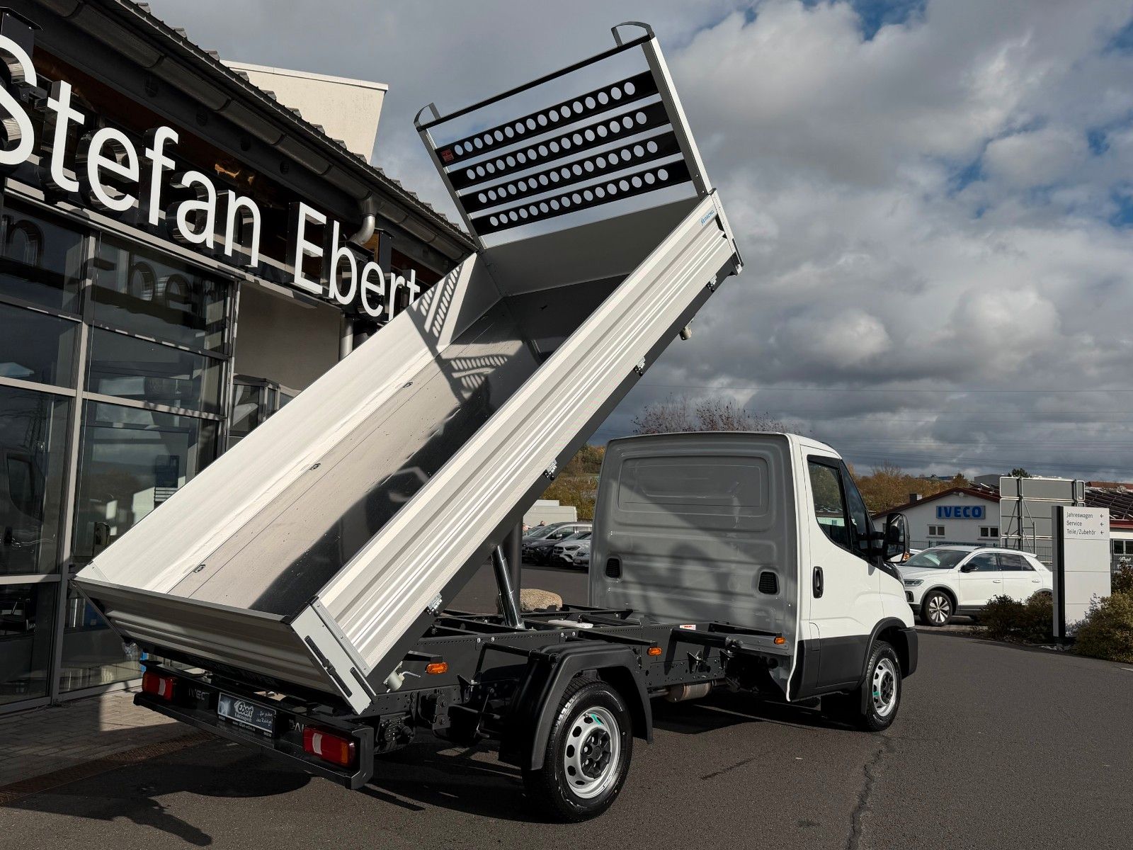 Fahrzeugabbildung Iveco Daily 35S16 A8 *R3.450mm*Automatik*Klima* 3x