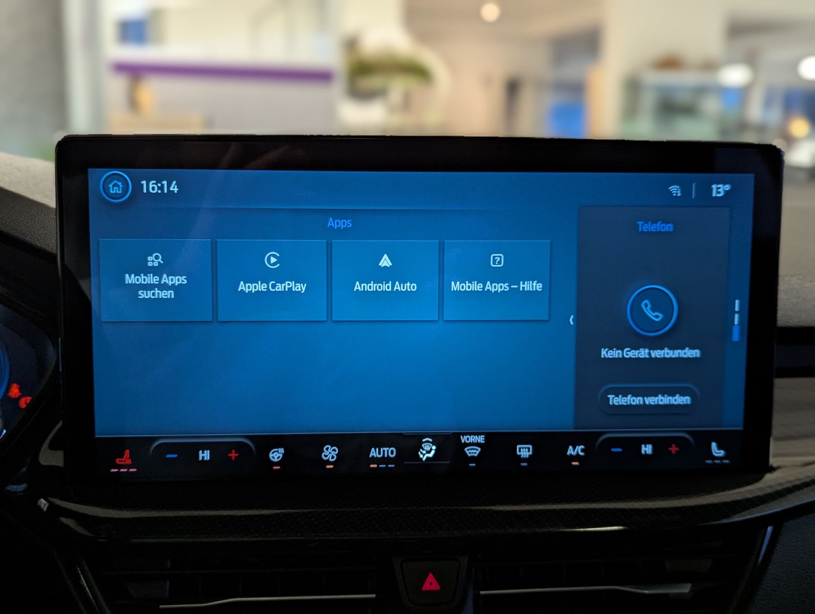 FORD Focus 1.0 ST-Line X EB Matrix Cam B&O Pano ACC - Image 28