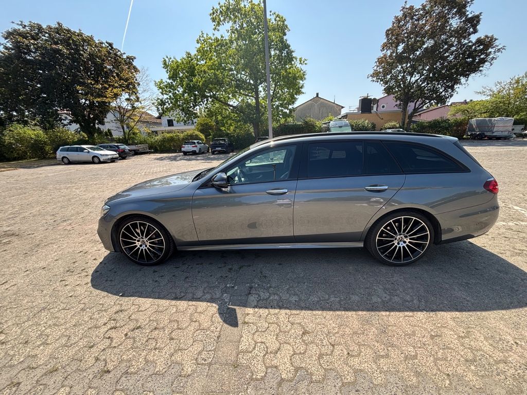 Image of Mercedes-Benz E 400