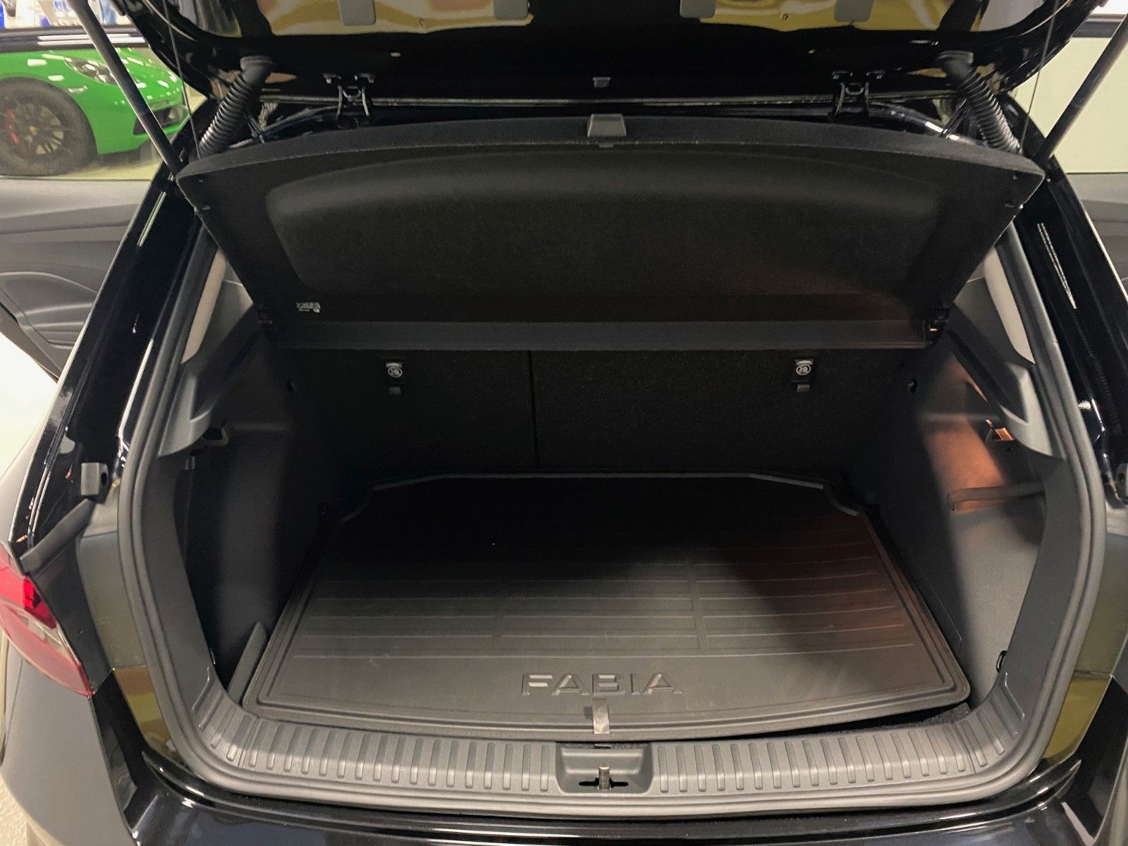 Fahrzeugabbildung SKODA Fabia 1.0 TSI  DSG 130 Top Selection+ACC+Kamera+