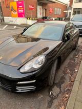 Porsche Panamera 4 - - Porsche Panamera Gebrauchtwagen in Hamburg