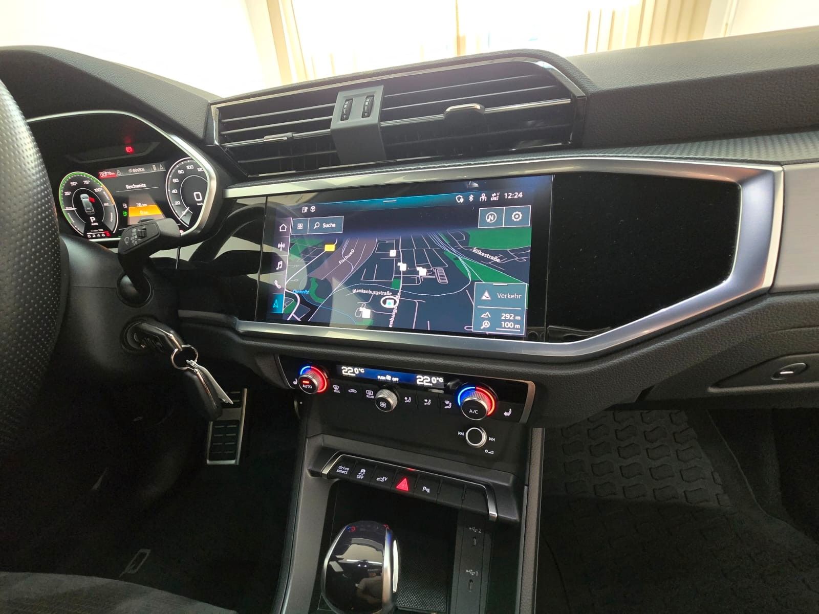 Audi Q3 45 TFSIe 2x S Line LED Virtual 19" Turboblau foto 15