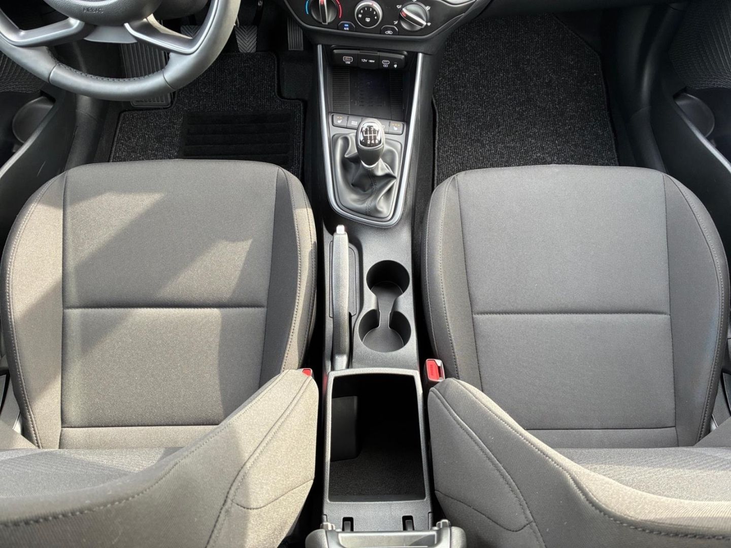 Hyundai i20 - Bild 21