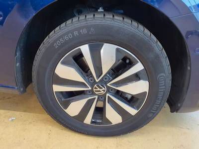 Volkswagen Touran - Bild 9