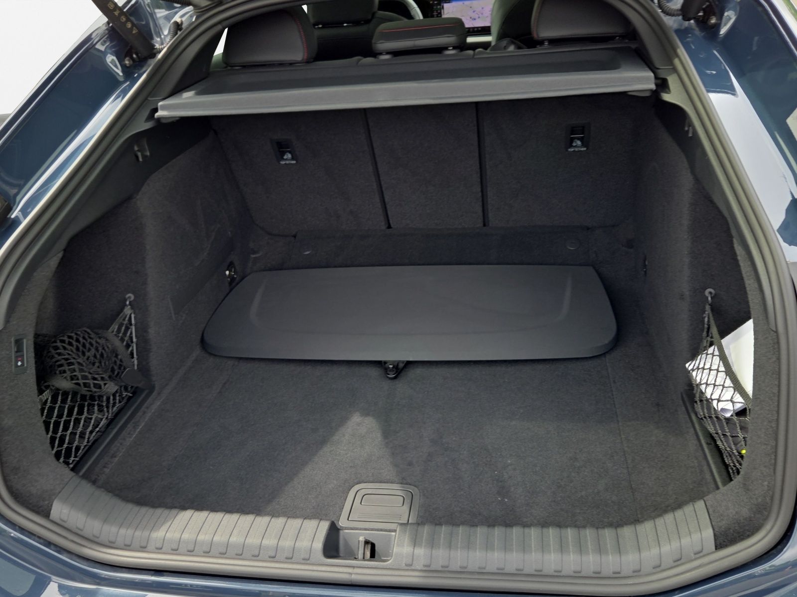 Audi S6 e-tron - Bild 12