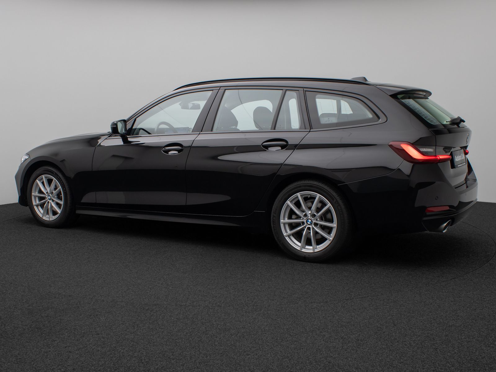 Fahrzeugabbildung BMW 320d HUD DAB CockPitPro Geschwindigkeitsr Sport