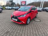 Toyota Aygo AYGO x-play touch - Toyota Aygo (X): Play Touch