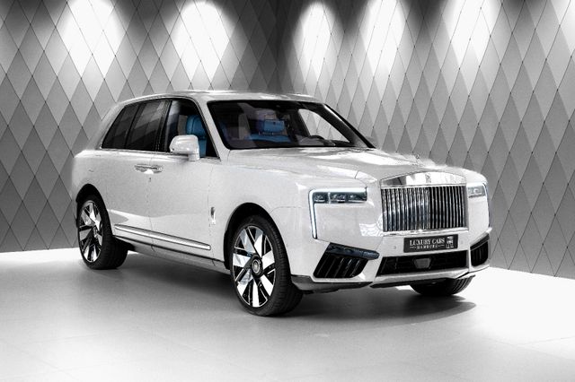 Rolls-Royce Cullinan Series II 2025 WHITE/TIFFANY 4 SEATS