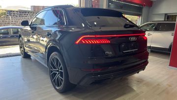Audi Q8 - 6