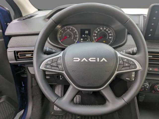 Fahrzeugabbildung Dacia Sandero Stepway Expression TCe 90 CVT