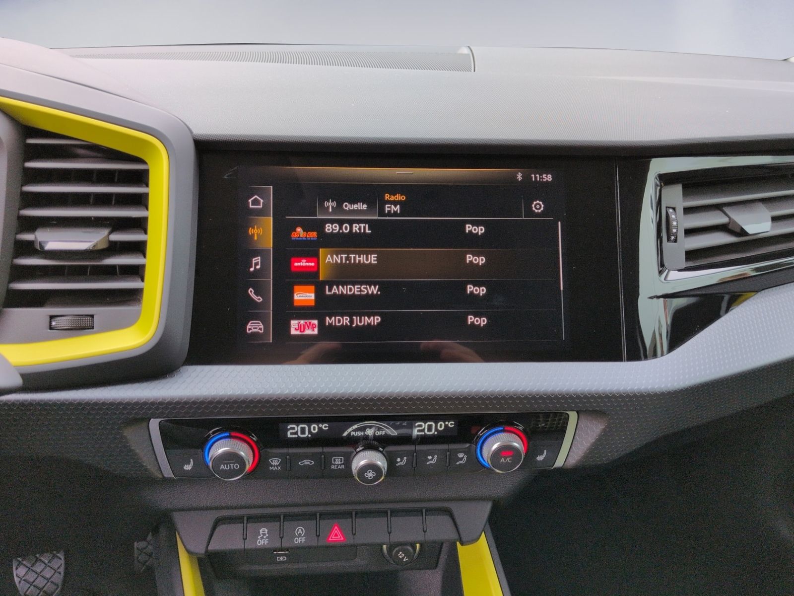 A1 30 TFSI S Line LED+GRA+PDC+SHZ