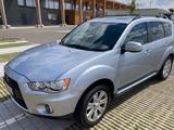 Mitsubishi Outlander 2.2 DI-D Instyle 4WD TC-SST Instyle - gebrauchte Mitsubishi Outlander aus dem Jahr 2010
