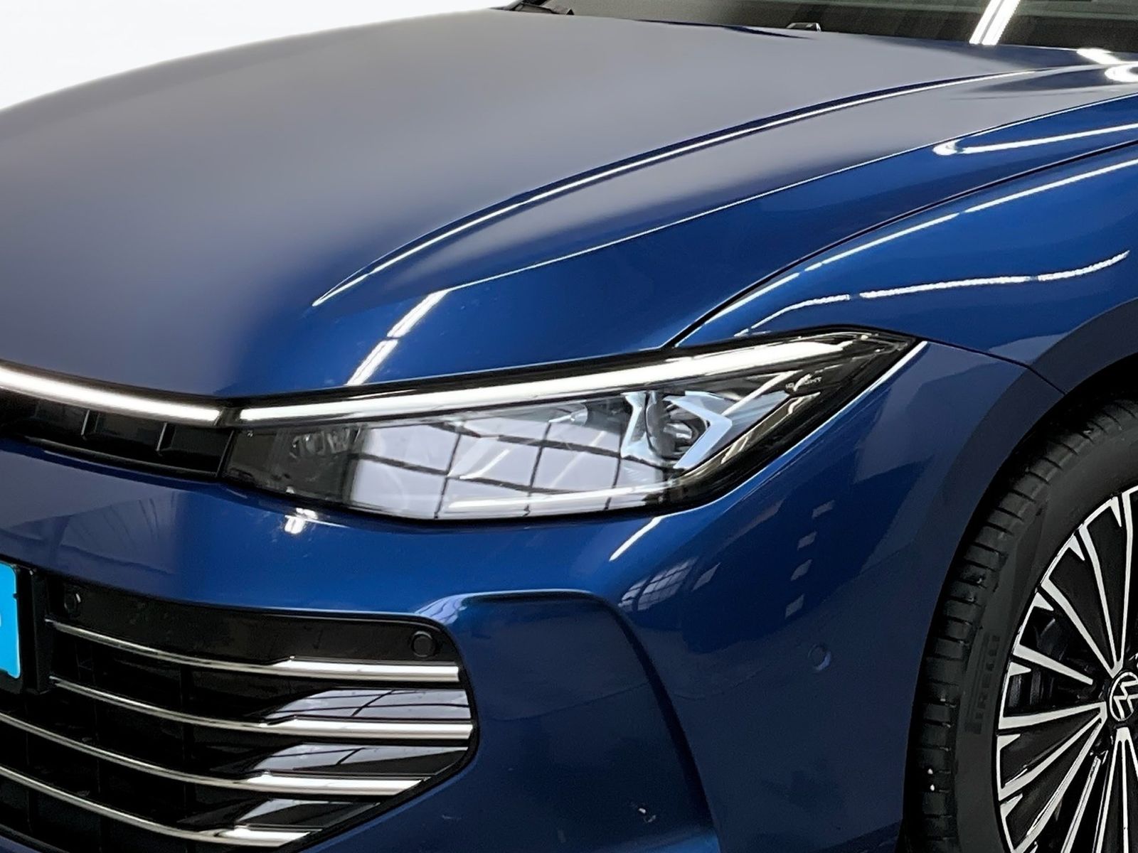 Volkswagen Passat Variant - Bild 6