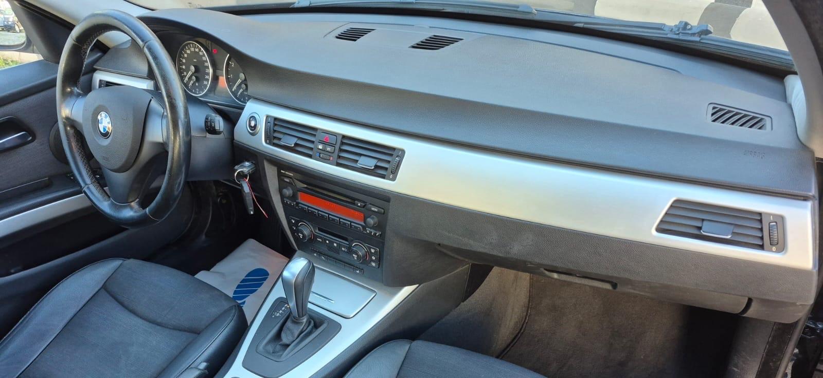 BMW 325 2005 — photo 14