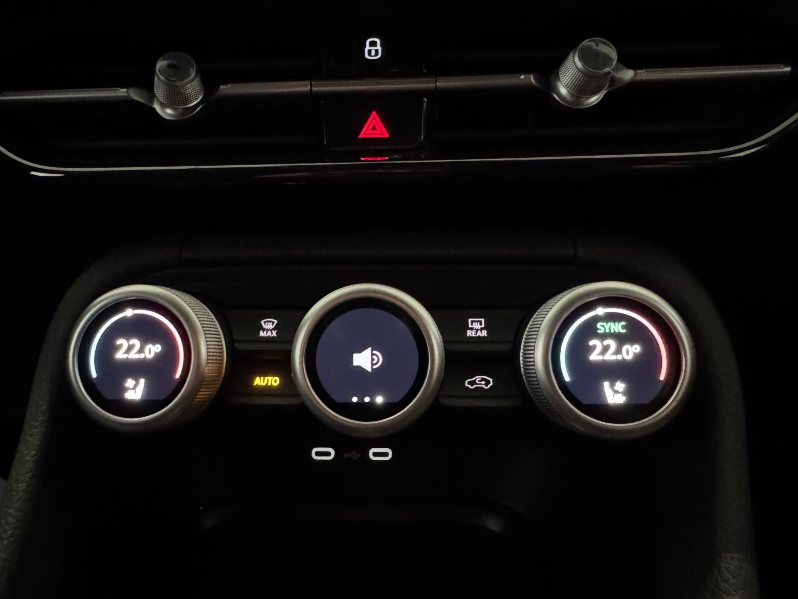 Fahrzeugabbildung SKODA Kodiaq 2.0 TSI 4x4*360°Cam*AHK*Massage*StHz*Head