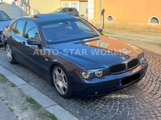 BMW 745i NAVI+LEDER+XENON+PDC+19ALU