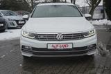 Volkswagen Passat Variant 1.8 TSI DSG R-Line LED Navi ACC - Volkswagen Passat Variant mit Benzin-Antrieb: Kombi, Automatik