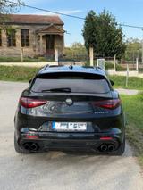 Alfa Romeo Stelvio 2.9 V6 Bi-T. 375kW Quadrifoglio AT8-... - Alfa Romeo Gebrauchtwagen in München
