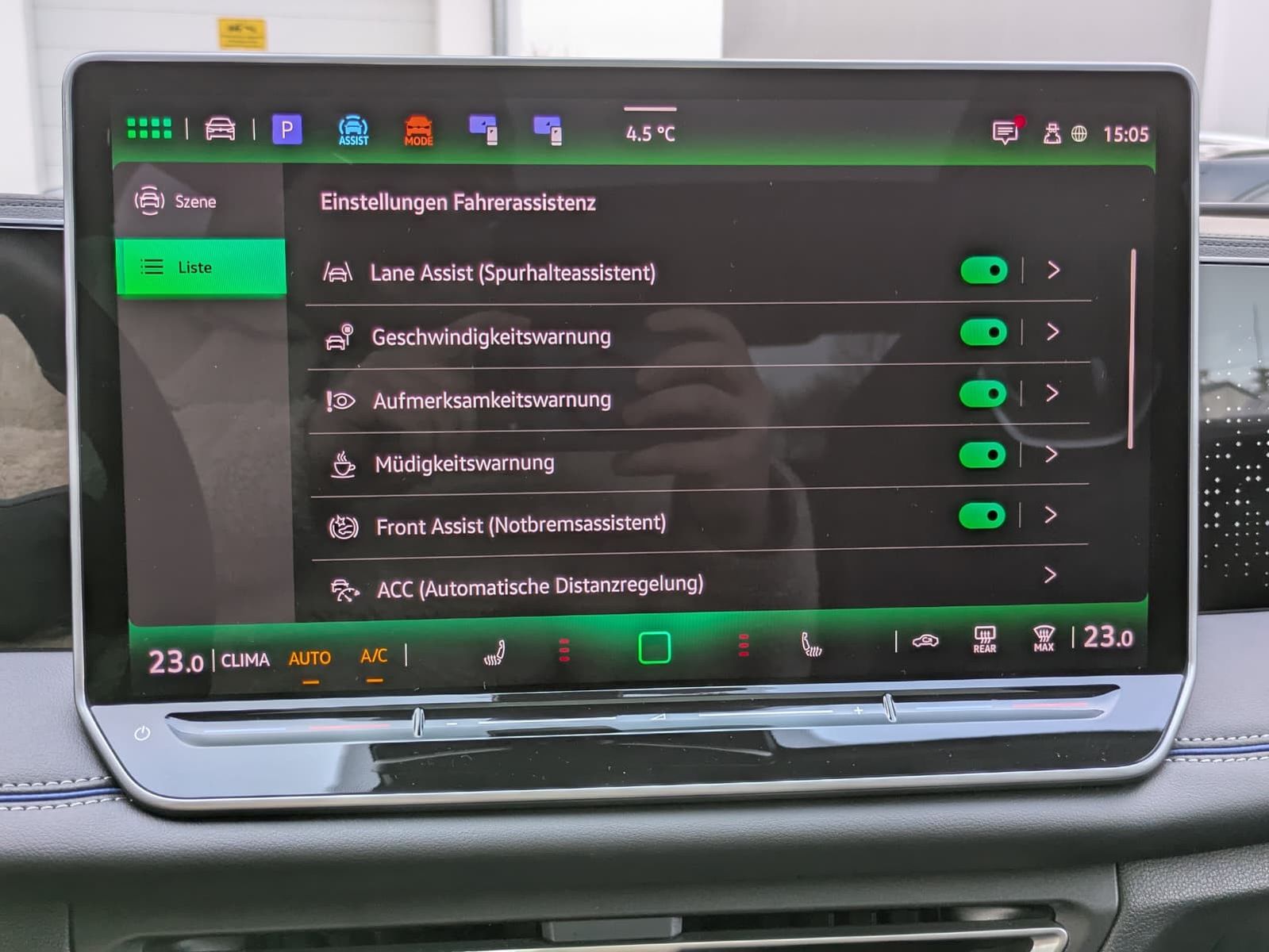 Fahrzeugabbildung Volkswagen Tiguan 2.0 TDI 4M R-Line PANO*H&K*AHK*MATRIX*20"