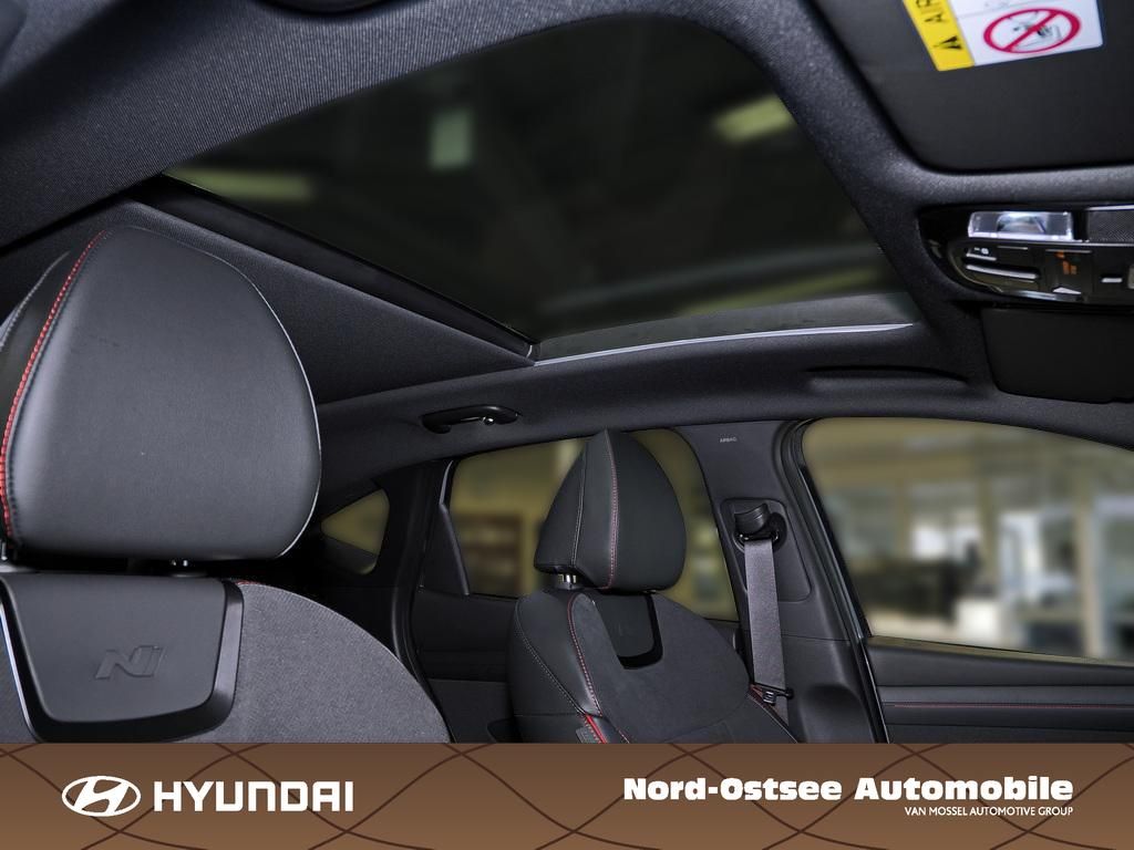 Fahrzeugabbildung Hyundai TUCSON FL HEV N Line Trittbretter Assist-P Pano