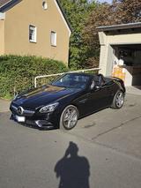 Mercedes-Benz SLC 200  AMG Line, Voll, MB1... - Mercedes-Benz SLC 200 von privat