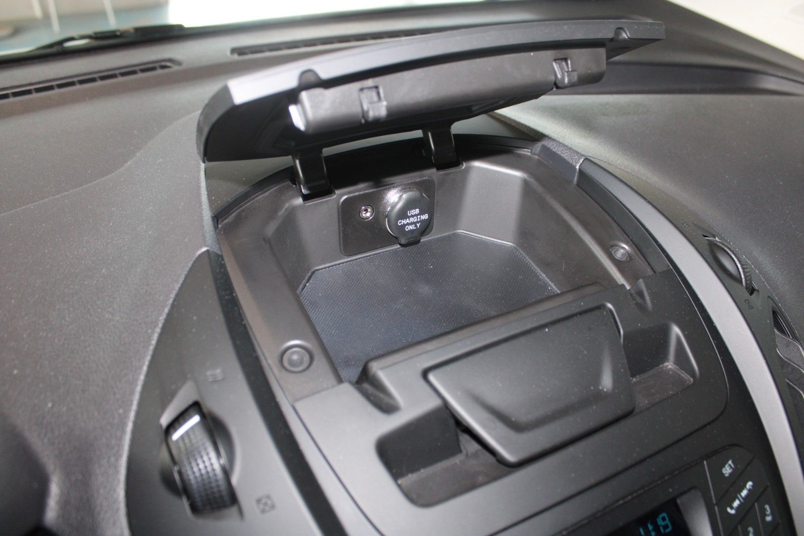 Fahrzeugabbildung Ford Tourneo Courier 1.5 TDCi Trend AHK KLIMA WinterP