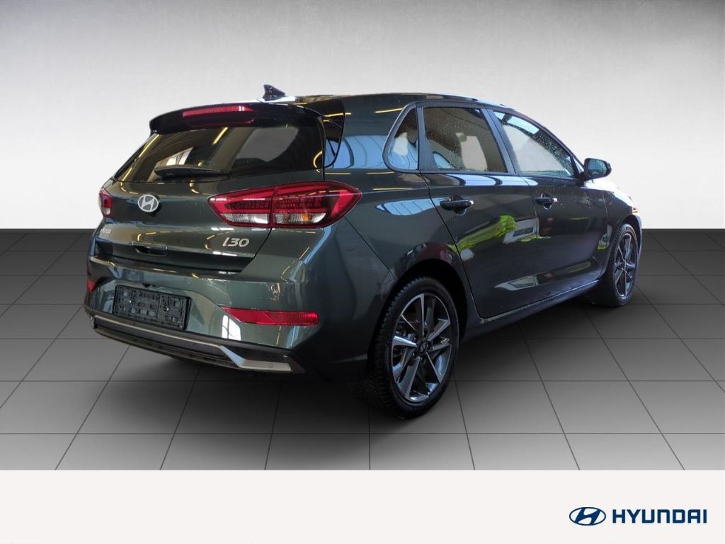 Hyundai i30 ADVANTAGE+NAVI+SITZHZG+LENKRADHZG+APPLE/ANDR foto 5