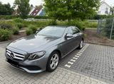 Mercedes-Benz E 200 AVANTGARDE Autom. AVANTGARDE - : Privatanbieter, Auto