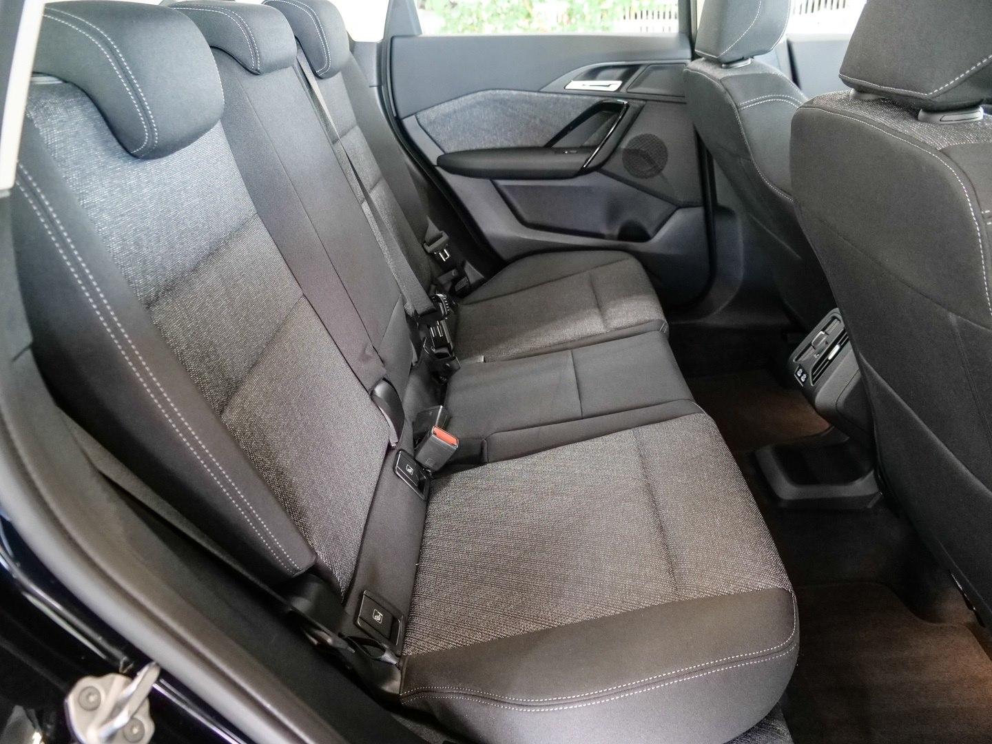 BMW X1 sDrive18d Aut Nav LED Parkass+RFK+PDC Shz 17", миниатюра 11