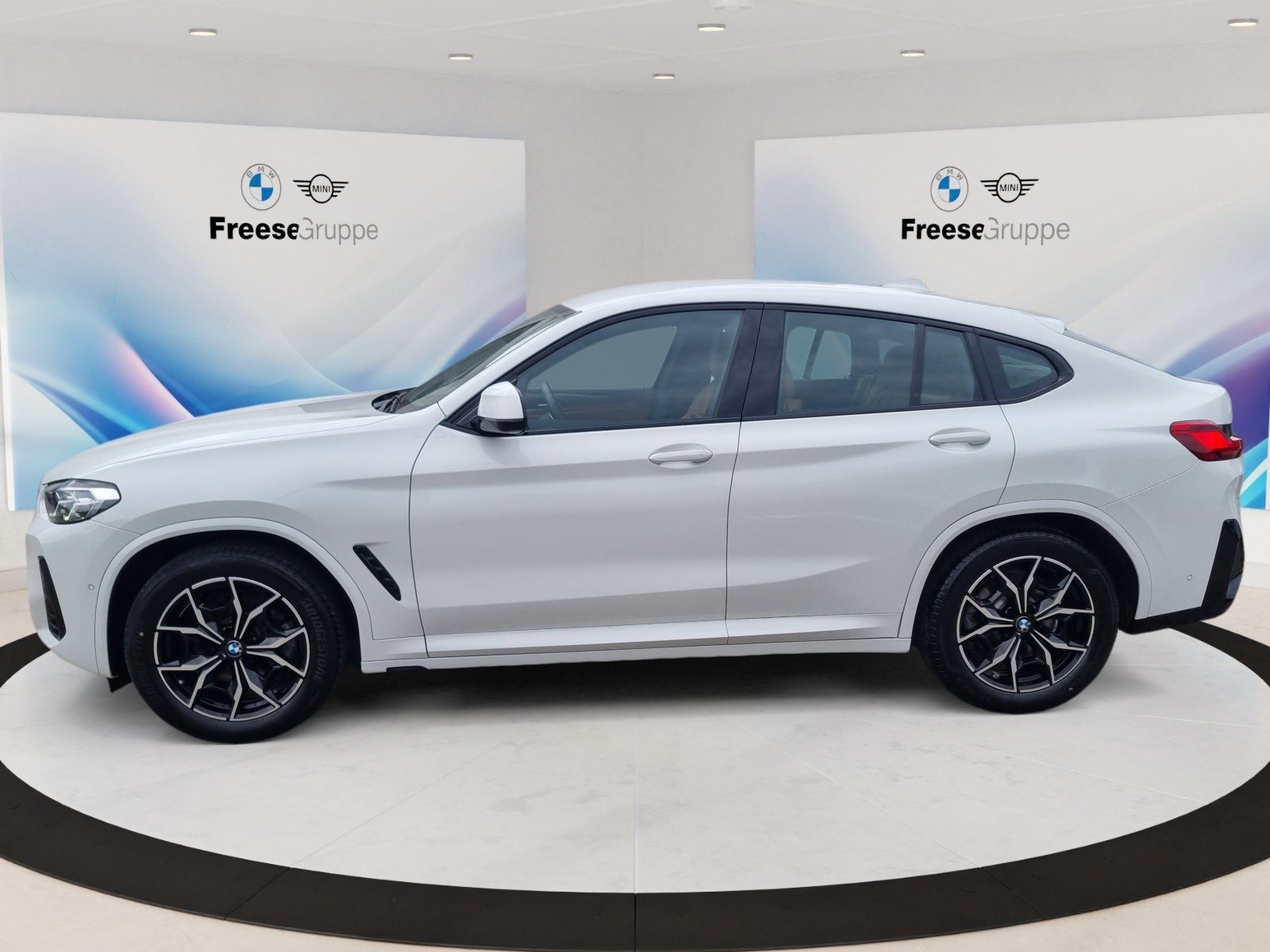 BMW X4 xDrive20d foto 3