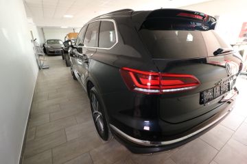 Volkswagen Touareg - 5