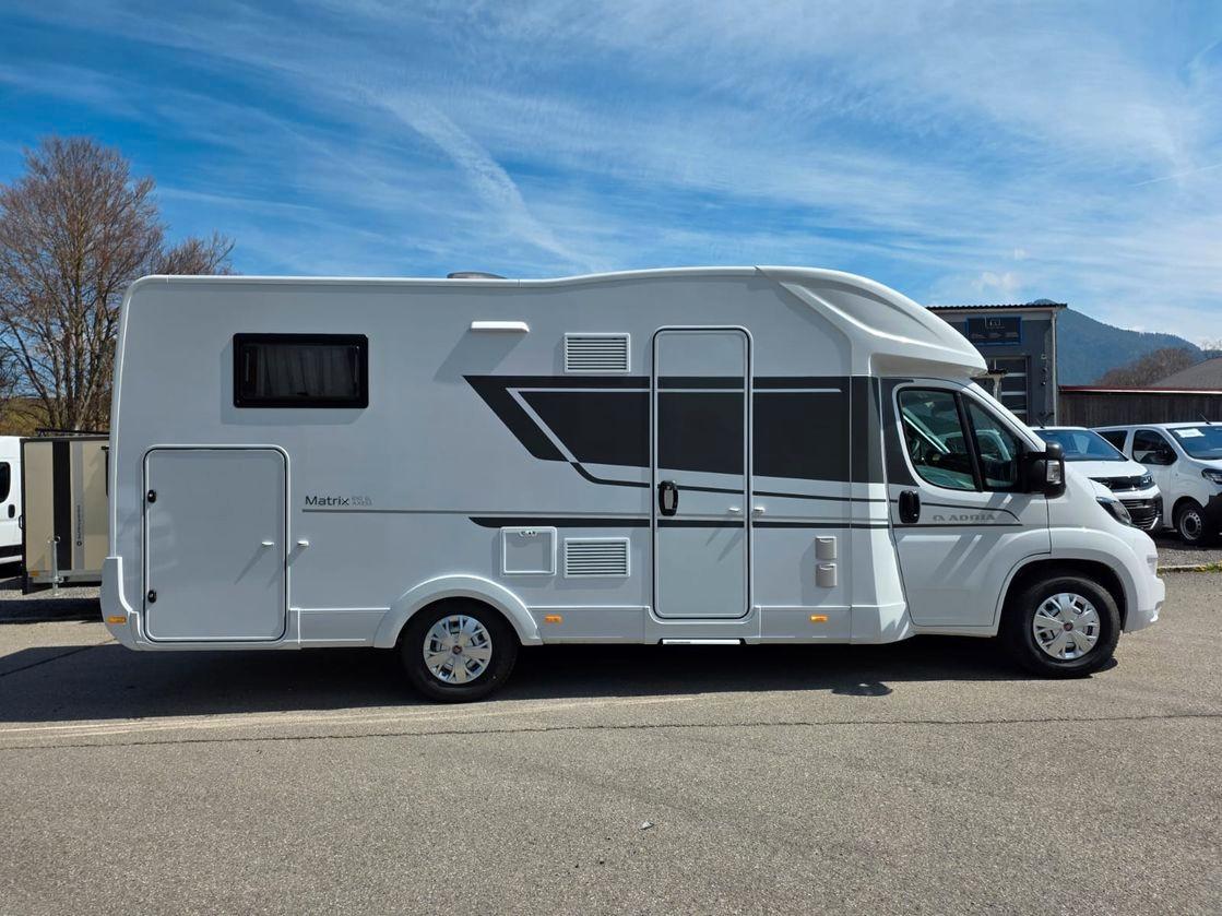 Adria Matrix Axess 650 SL Automatik, Hubbett, 5 Sitze
