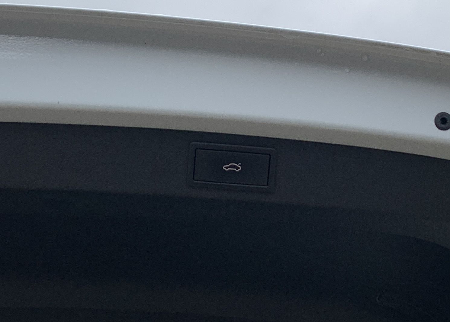 Fahrzeugabbildung SKODA Karoq 2.0 TDI*4x4*Alcantara*AHK*STHZ*CANTON*Cam*