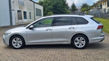Volkswagen Golf - 2