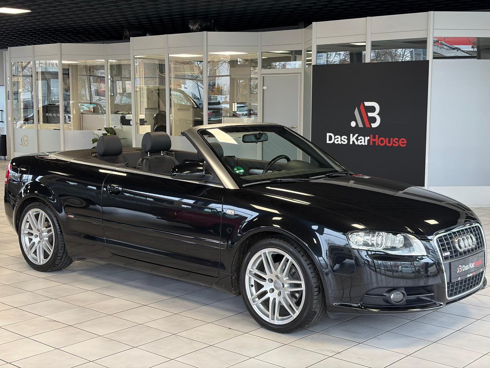 Audi A4 Cabriolet 2.0 TDI · S Line  Alcantara · Navi