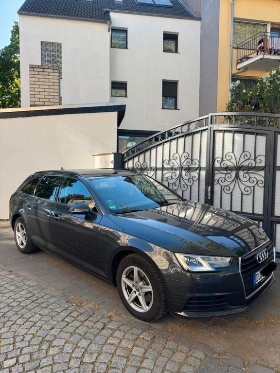 Image of Audi A4