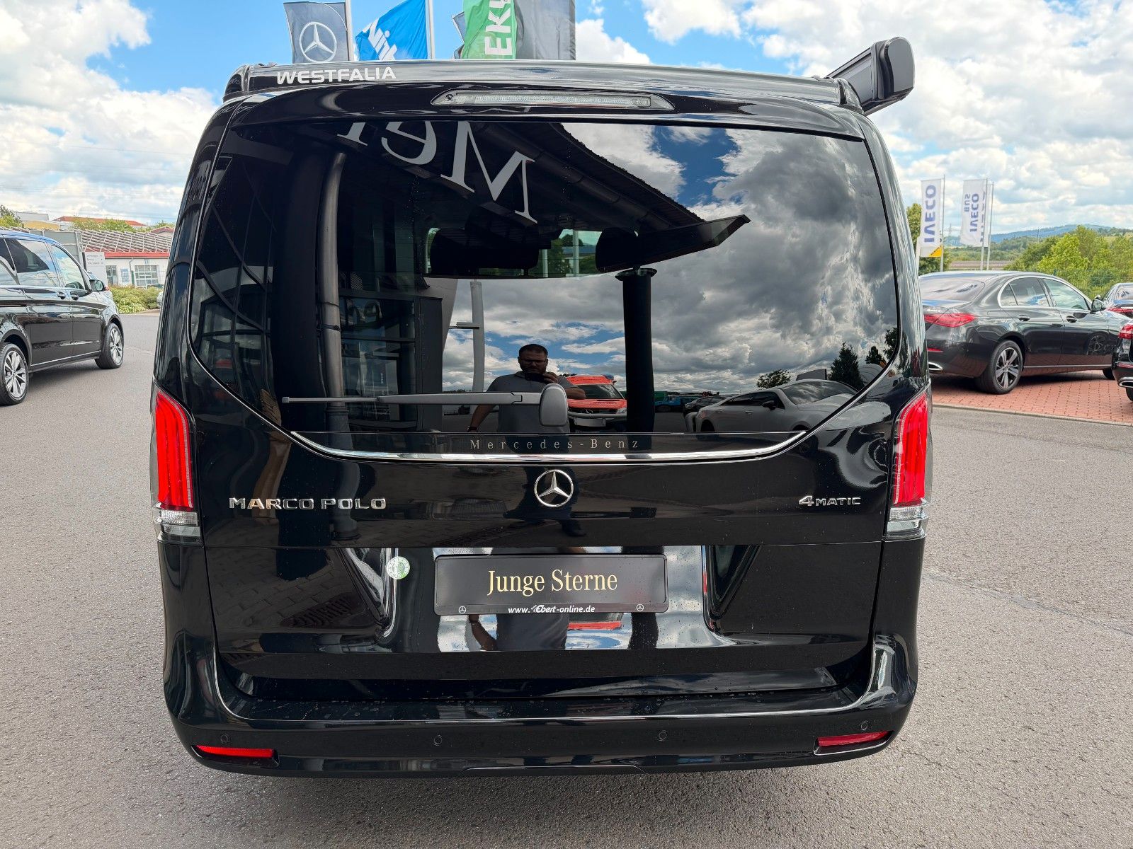 Fahrzeugabbildung Mercedes-Benz V 250 d Marco Polo 4MATIC AIRMATIC AHK2,5 Markis