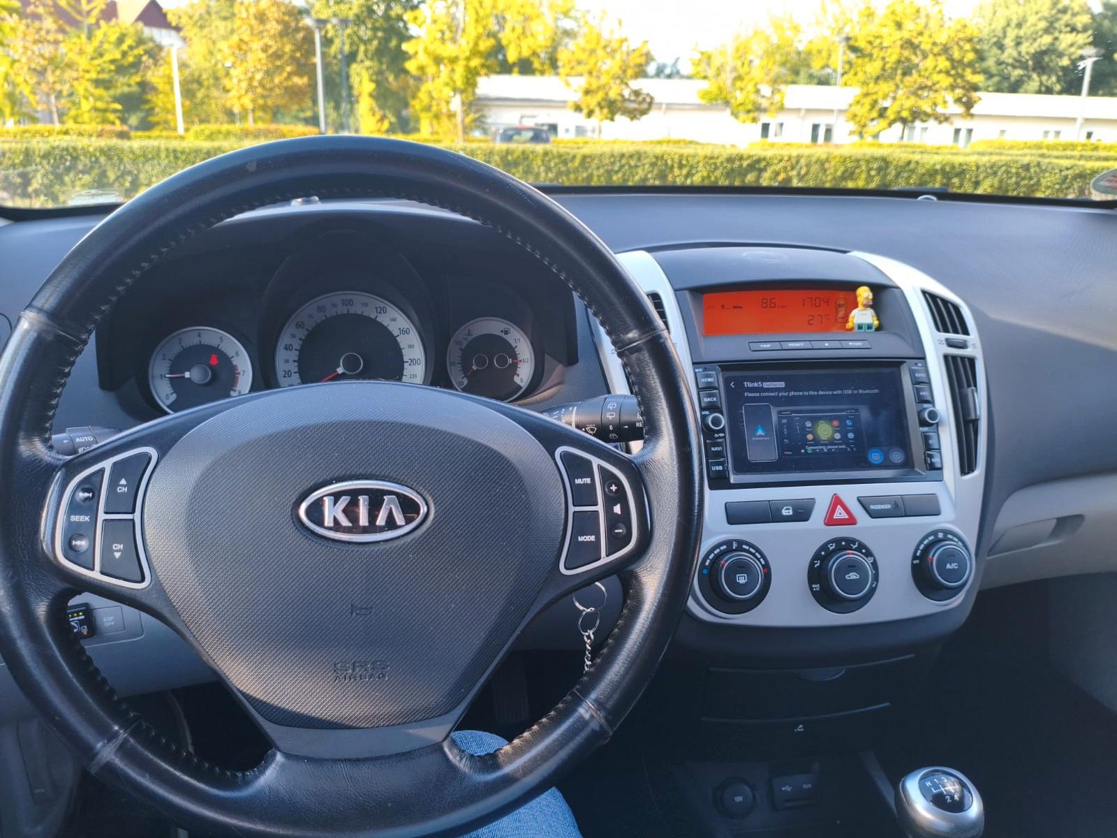 Kia cee'd SW mit LPG Gasanlage TÜV neu