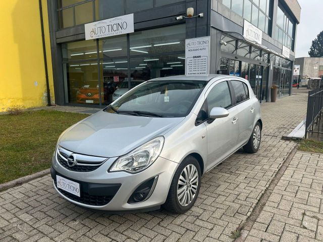 Opel Corsa 1.2 5 porte Sport