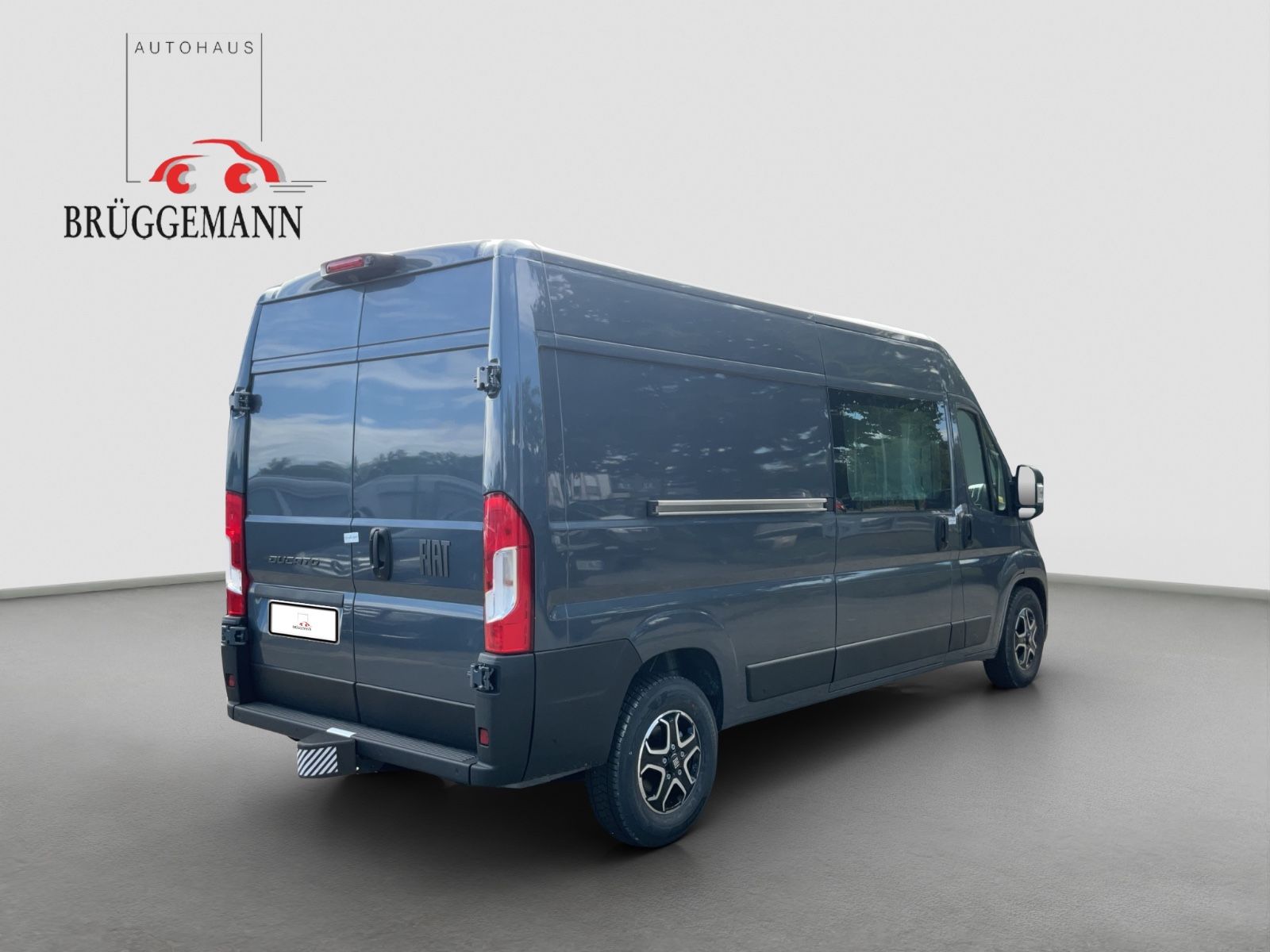 Fahrzeugabbildung Fiat Ducato L3H2 180 Automatik 2x SCHIEBETÜR VERGLAST