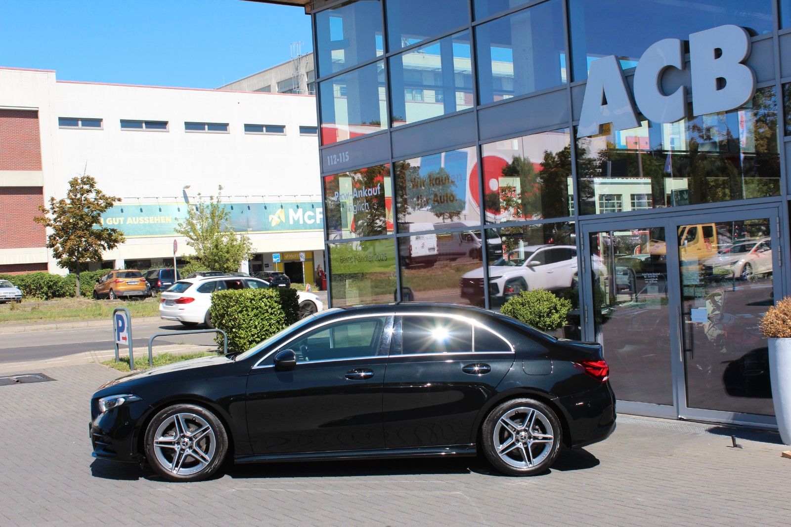 Mercedes-Benz A 220 d 4-M Limo AMG-Line Distr. Wide LED RFK foto 3