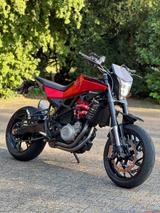 Husqvarna Nuda 900R ohne ABS - HUSQVARNA MOTORRAD