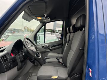 Volkswagen Crafter - 2