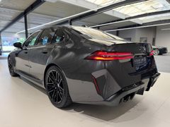 M5 2025 GREY CERAMIC BRAKE CARBON PANORAMIC