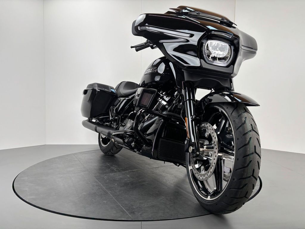 Fahrzeugabbildung Harley-Davidson STREET GLIDE *NEUWERTIG *MY25