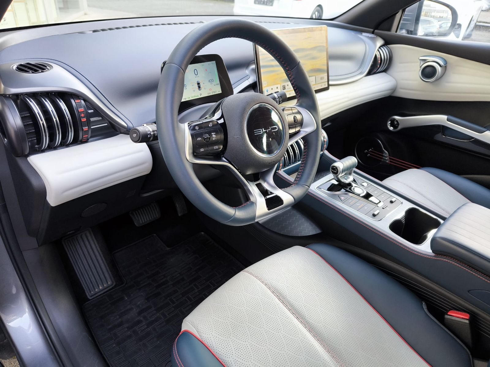 Fahrzeugabbildung BYD Atto 3 Comf PANO+NAVI+LED+SHZ+ACC+360+18"+