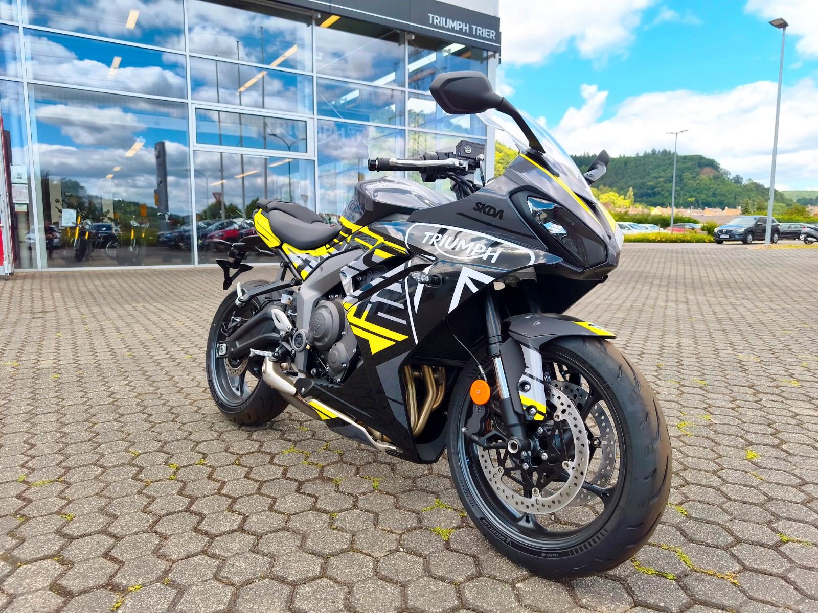 Triumph Daytona - SKDA Graphik