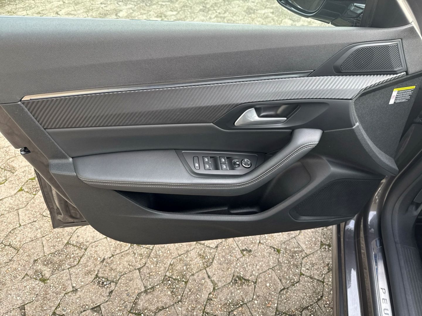 Fahrzeugabbildung Peugeot 508 SW GT Sportpaket Navi LED ACC El. Heckklappe